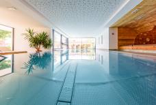 Hotel Langgenhof - Piscina