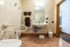 Hotel Alpin - Bagno camera 203