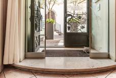 Restaurant zur Rose - Stufe Eingang