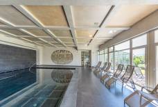 Weingut Stroblhof - Piscina coperta e SPA