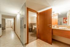 Hotel Teresa - Barrierefreie Toilette im Untergeschoss