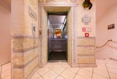 Hotel Schwarzenbach - Ascensore