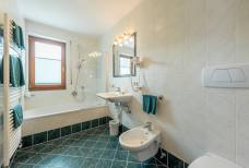 Bagno della camera 112