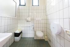 Palaghiaccio Meranarena - WC nelle vicinanze della tribuna