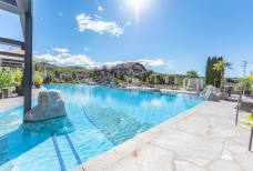 Weinegg - Piscina e giardino
