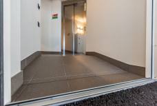 Rampa dal garage all'ascensore 140x110 cm