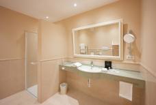 Hotel Pienzenau - Bagno Camera 209