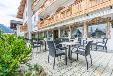 Hotel Tschurtschenthaler - Terrasse