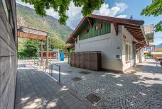 Rampe zum Bahnsteig 1