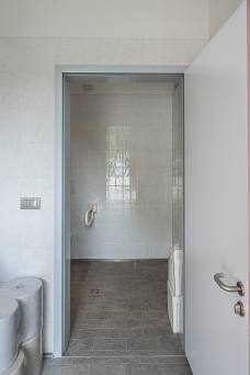 Helmjet Sexten - Toilette Talstation