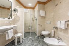Hotel Grüner Baum - Bagno camera 711