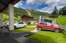 Kabinenbahn Col Raiser - Rampe beim Haupteingang