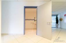 Alpinpool - Bagno nella zona d'ingresso