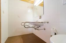 Stadio del ghiaccio Pranives: WC accessibile