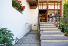 Ristorante Sandwirt - Piattaforma elevatrice