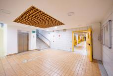 Hallenbad Bozen - Aufzug