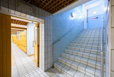 Hallenbad Bozen - Treppen