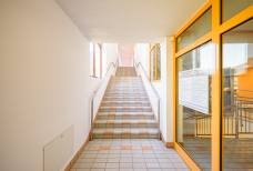 Hallenbad Bozen - Treppen