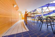 Hallenbad Bozen - Treppe
