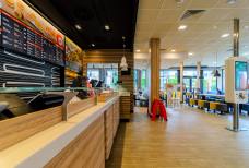 McDonald's Merano - Bestellungen und Speisesaal