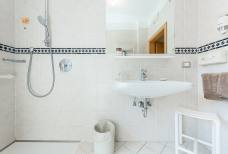 Hotel Lodenwirt - Bagno camera 101