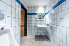 Toilette Umkleidebereich Sauna