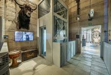 Reinhold Messner Haus - Fahrstuhl