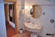 Hotel Dolasilla - Badezimmer