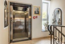 Hotel Tschurtschenthaler - Aufzug